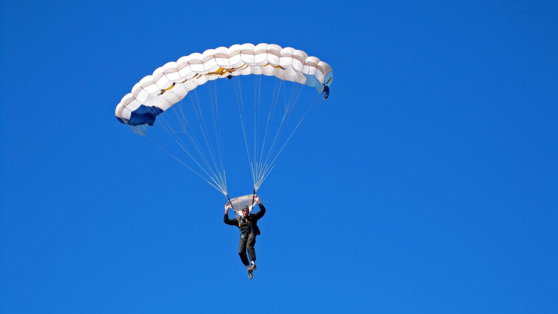 “逆风翻盘：逆境中爆发的球队故事”，逆风翻盘的人都有这个特点